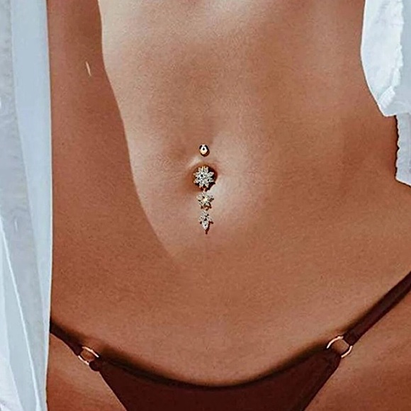 ⚜️[𝟯/$𝟮𝟴]⚜️NEW Rhinestone Flower Stainless Steel Navel Ring - Picture 7 of 9